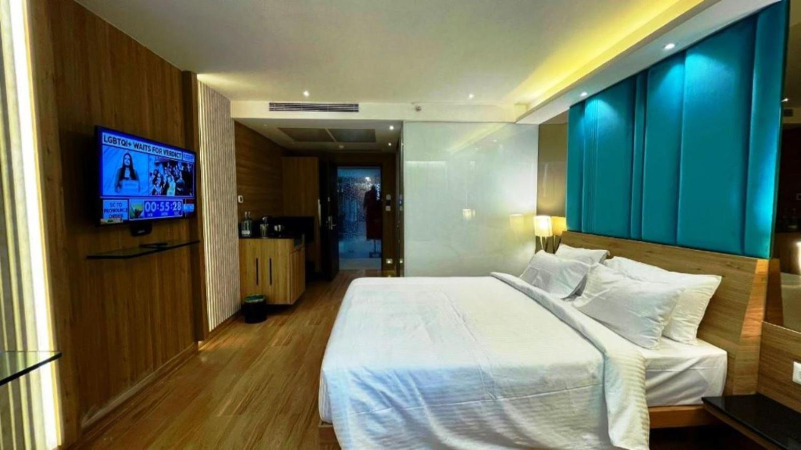 Roopa Elite Hotel Mysore Exterior photo